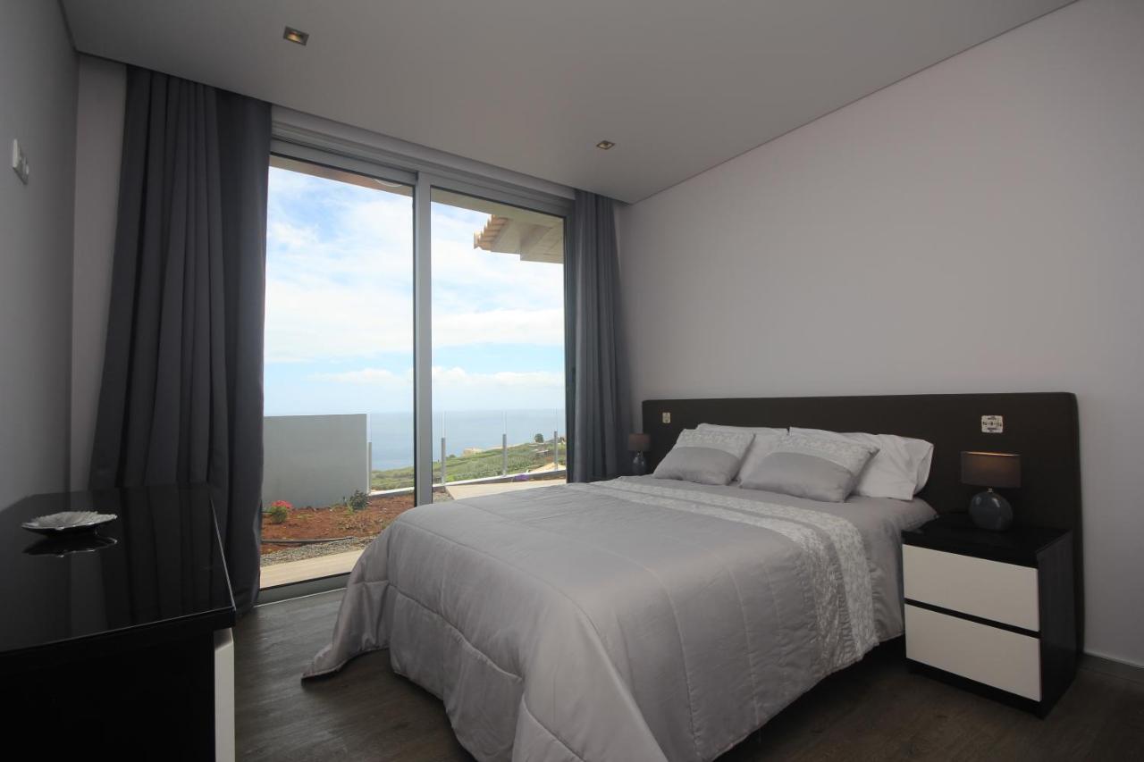 Villa Pinheira II Estreito Da Calheta Eksteriør billede