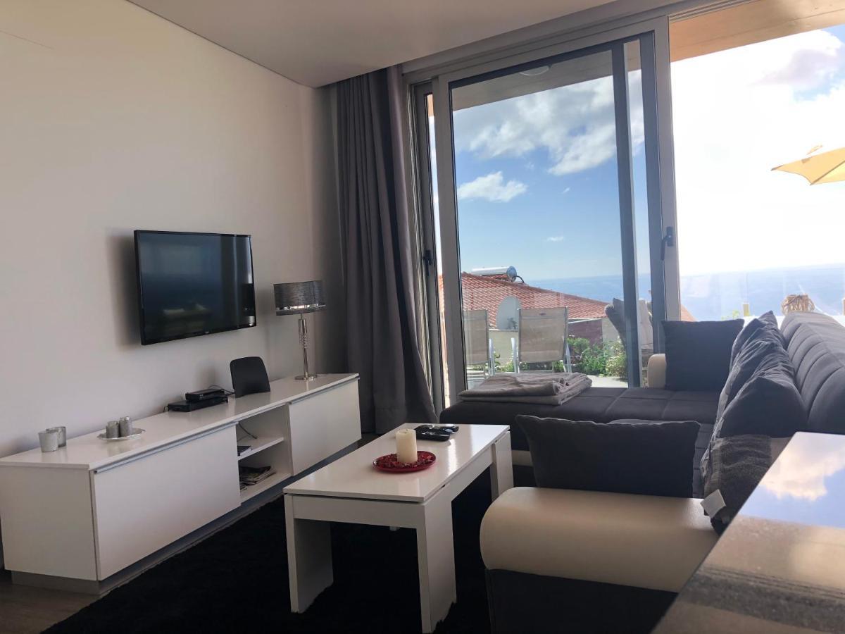 Villa Pinheira II Estreito Da Calheta Eksteriør billede